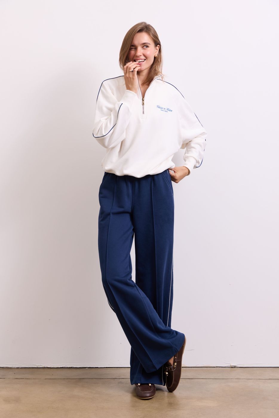 Світшот Classic in Motion Half Zip, Молочний/Синій кант 01415 фото