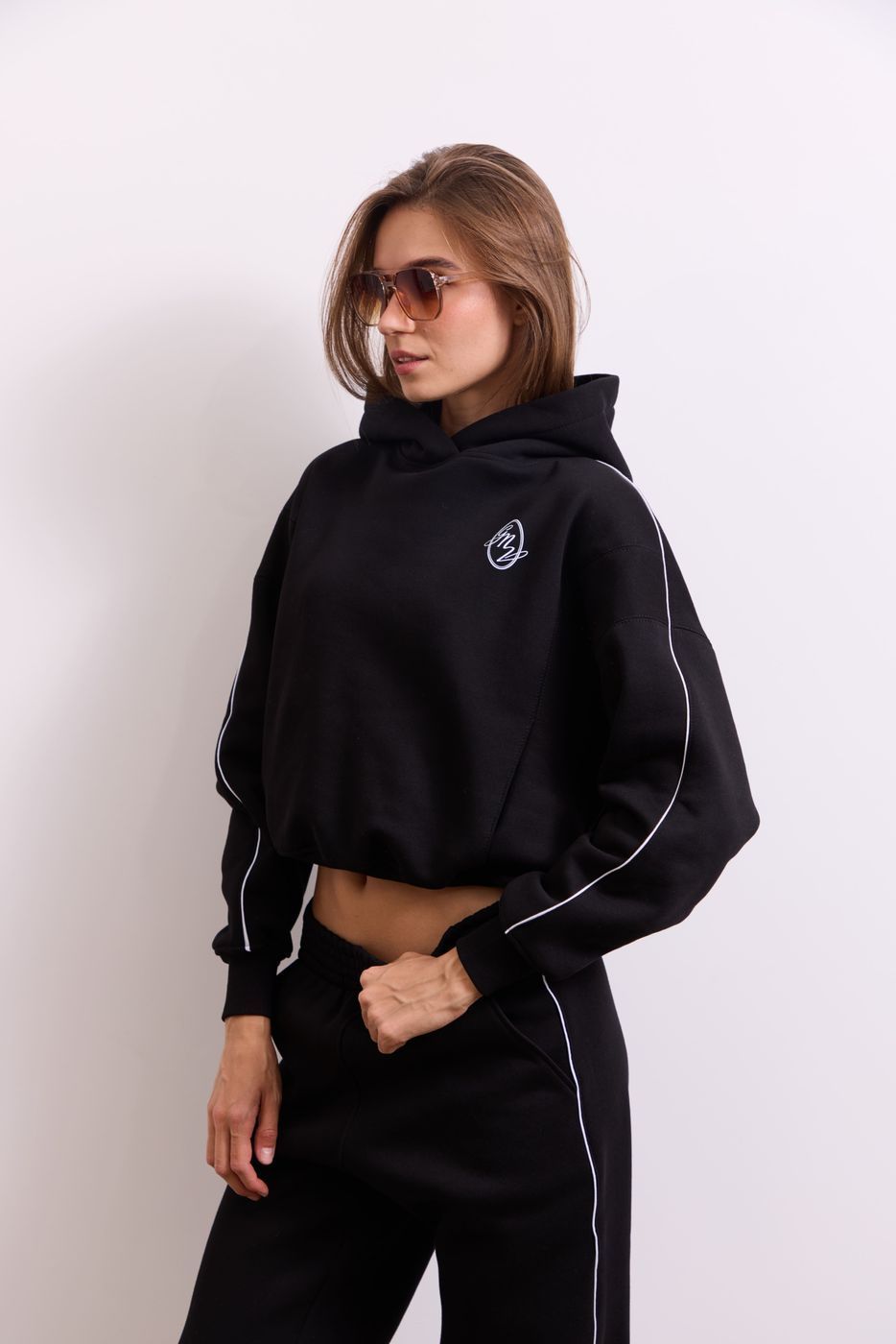 Худі Warm Essentials short, Чорний