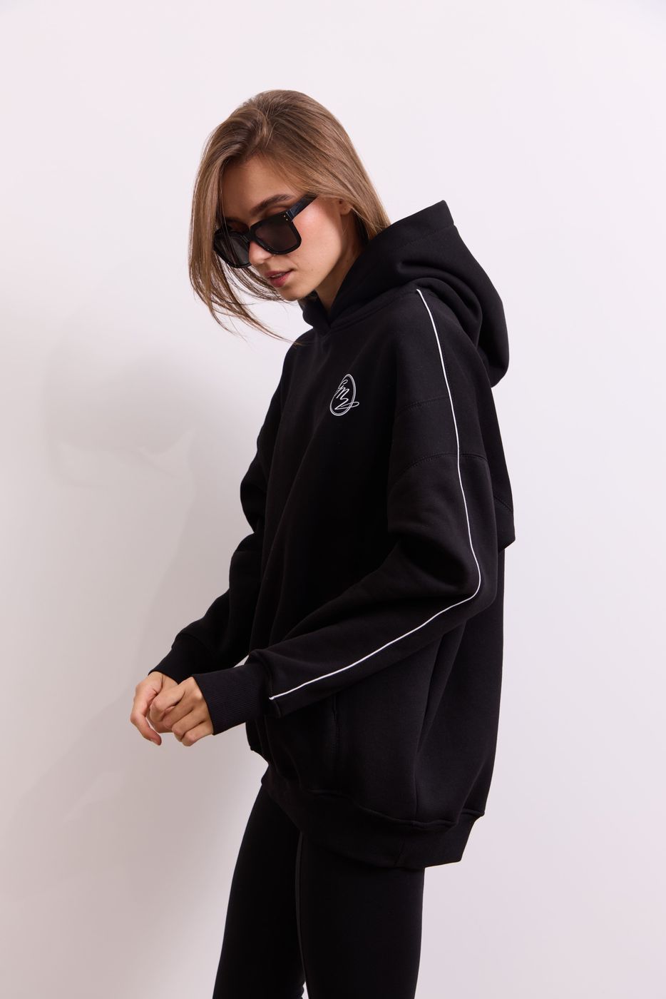 Худі Warm Essentials Long, Чорний FW27WE_HLong_Black фото